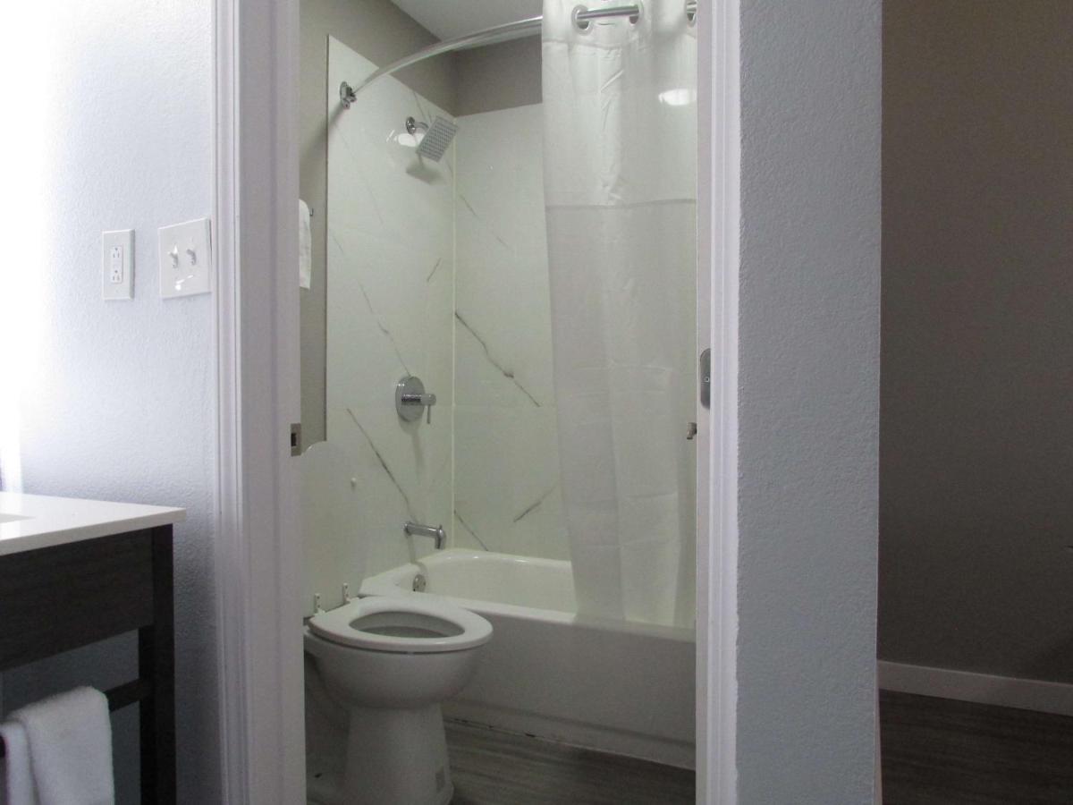 Motel 6 Brookhaven, Ms المظهر الخارجي الصورة
